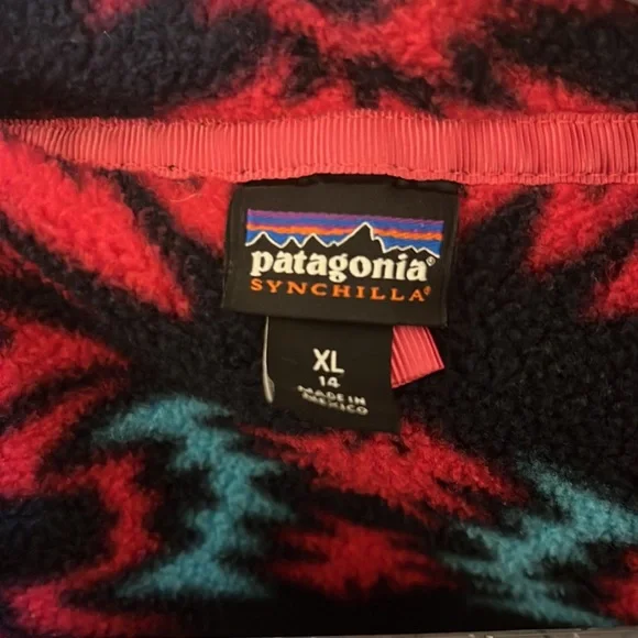 patagonia multicolored aztec patterned jacket kids size 14 XL